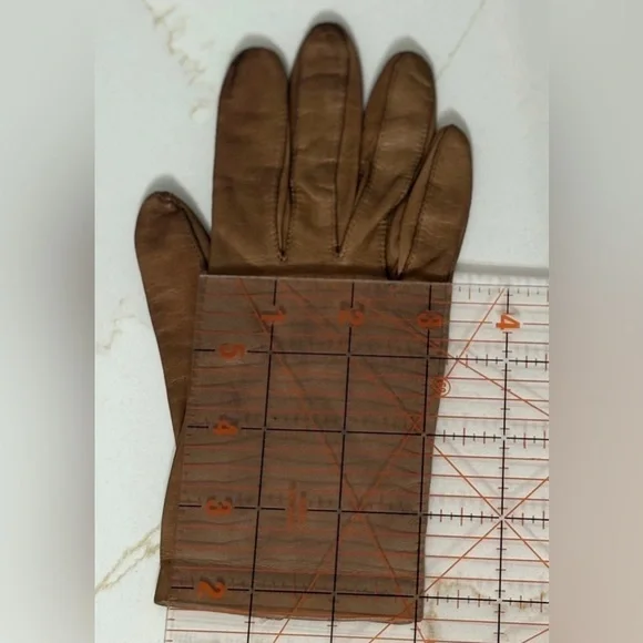 Vintage Women’s Medium Brown Soft Leather  Lined Short Gloves by Grandoe Sz 7 - Picture 6 of 7